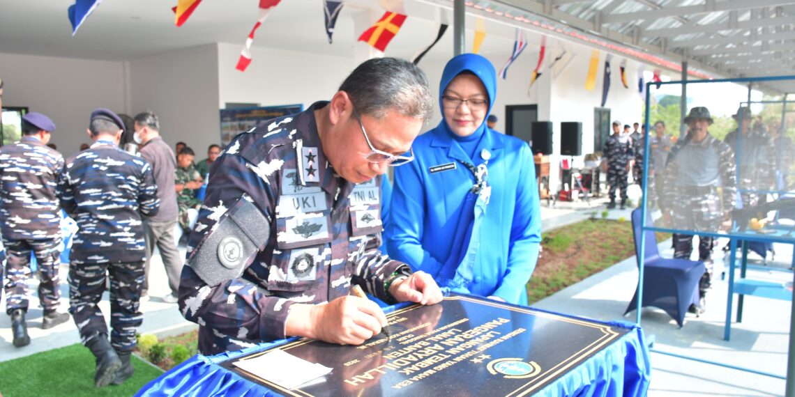 TNI AL Perkuat Profesionalisme Prajurit, Komandan Kodaeral III Resmikan Lapangan Tembak di Banten