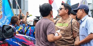 MERAK – Keributan Warnai Demo LSM Laskar NKRI di ASDP Merak, Tokoh Pemuda dan LSM Beda Pandangan Soal Etika Aksi